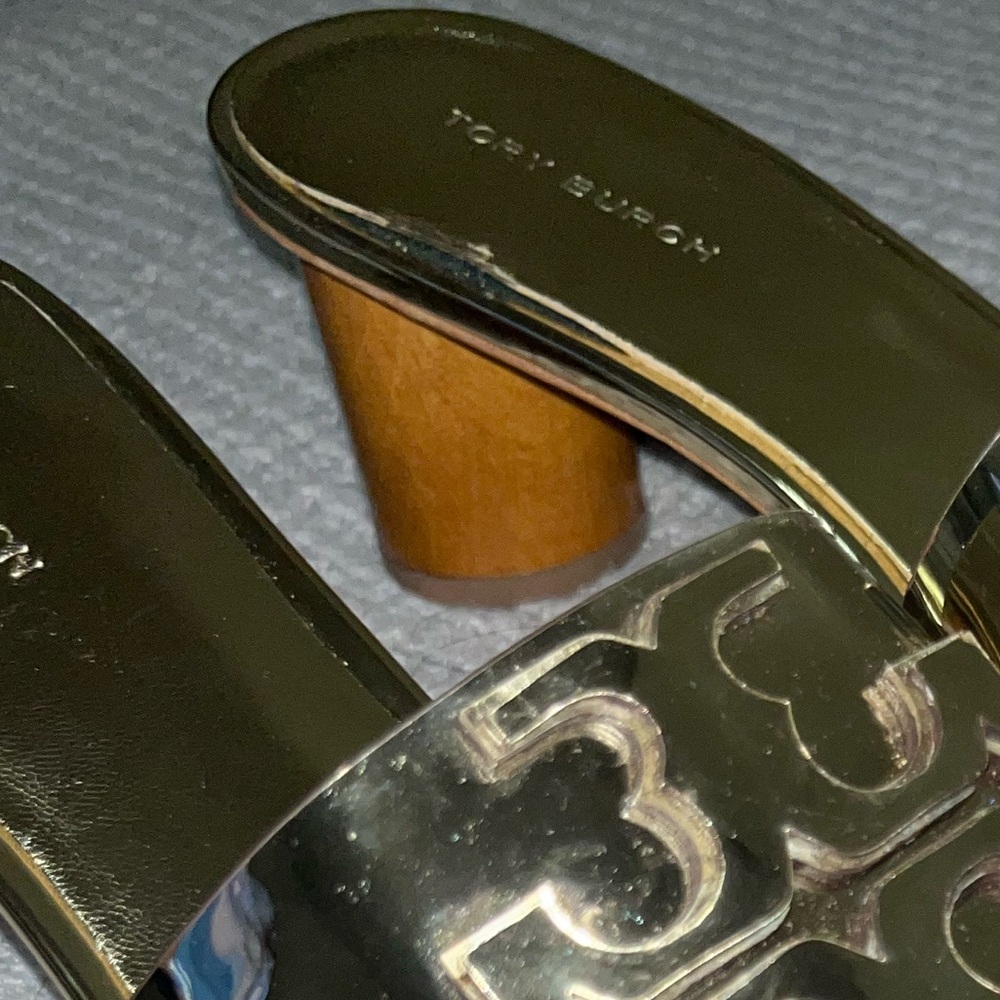 Tory Burch Ines Sandal - Picture 8 of 15